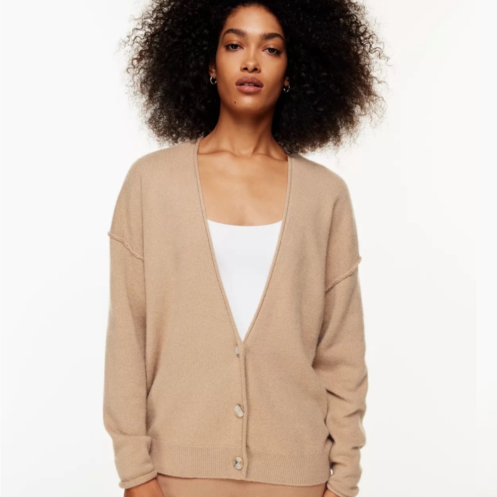 Aritzia Babaton luxe cashmere cardigan